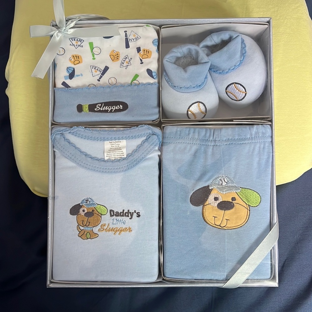 NWT Baby Gift Set